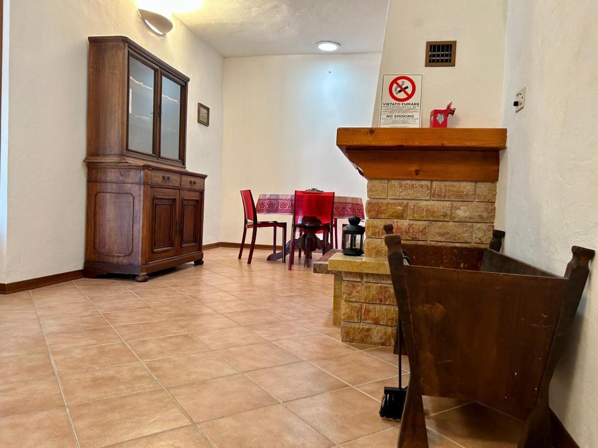 Villa Amazing Castle House Mombaldone Exterior foto