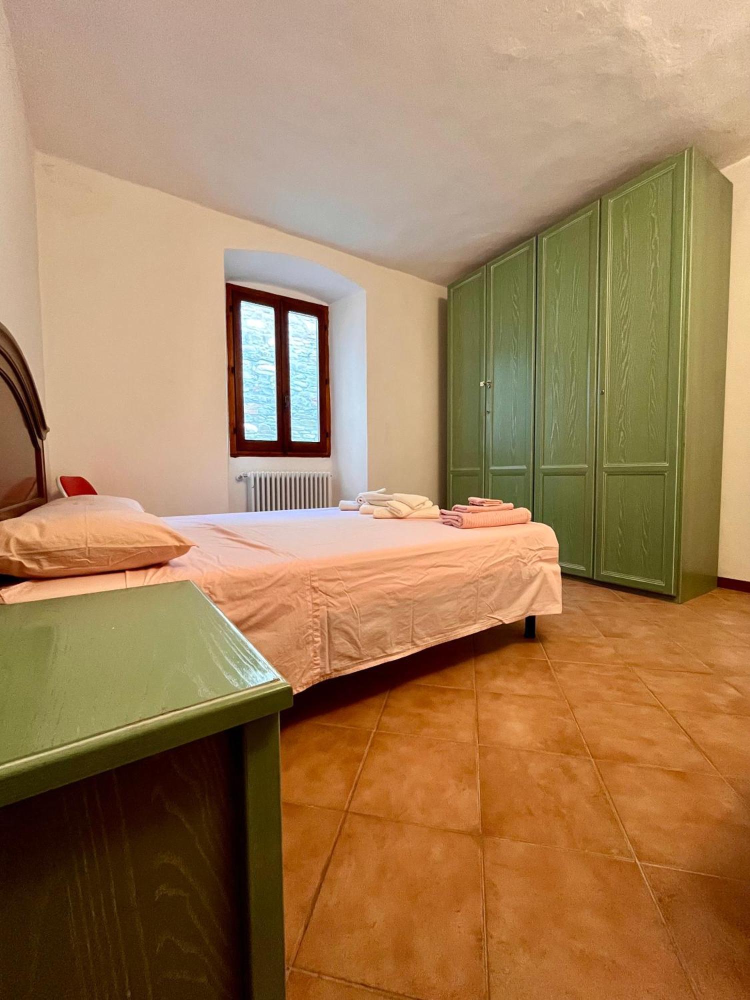Villa Amazing Castle House Mombaldone Exterior foto